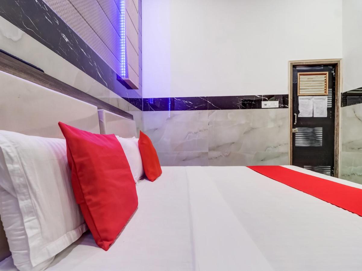 Oyo Flagship 83121 Hotel Rose Vip Saharanpur Exteriör bild