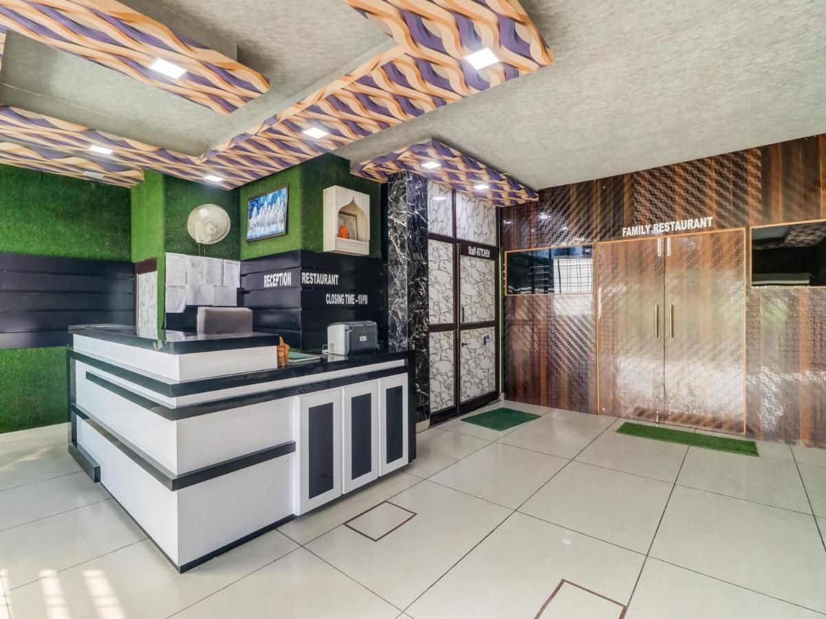 Oyo Flagship 83121 Hotel Rose Vip Saharanpur Exteriör bild