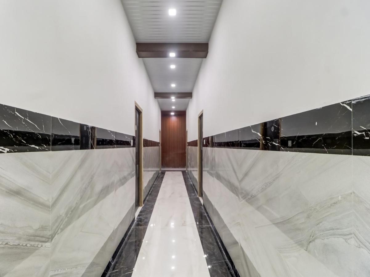 Oyo Flagship 83121 Hotel Rose Vip Saharanpur Exteriör bild